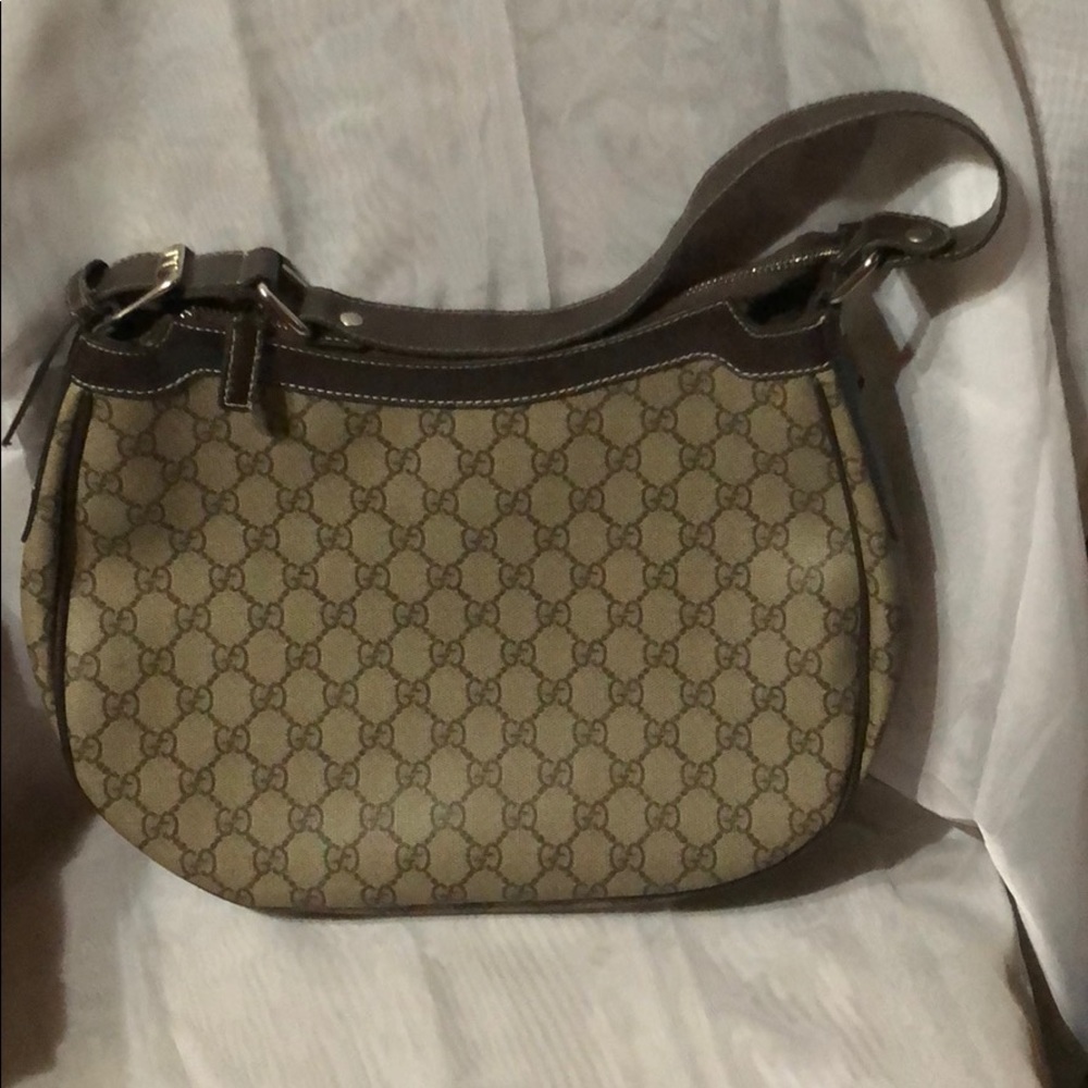 Gucci shoulder bag